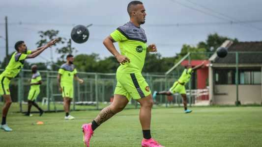 João Peglow, atacante do Sport