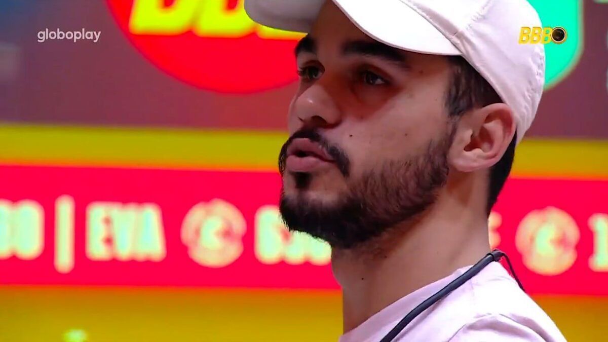 João Pedro recebe reação negativa e tira satisfação no BBB 25: 'Quem foi?'