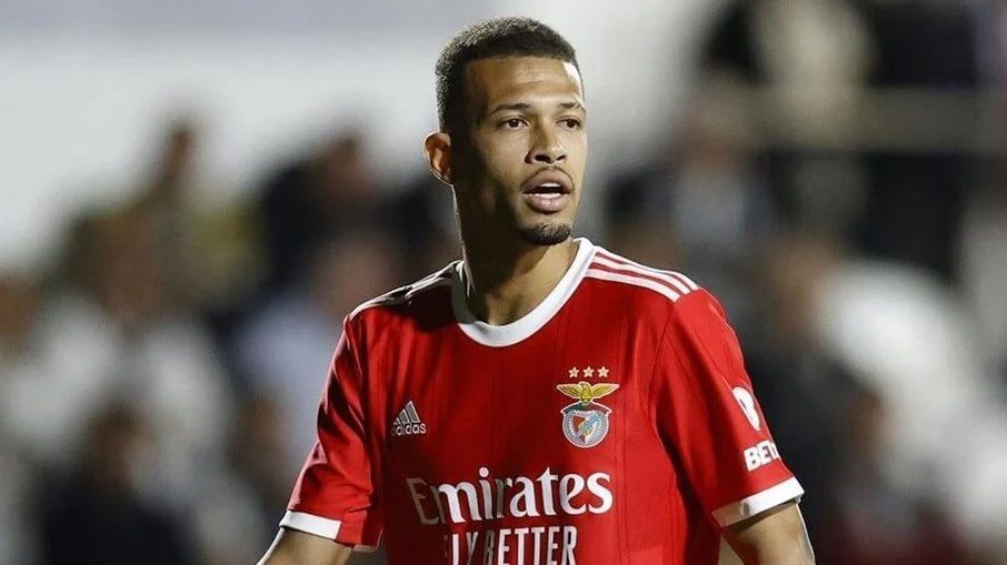 João Victor, ex-Corinthians, é o primeiro reforço do Vasco para 2024