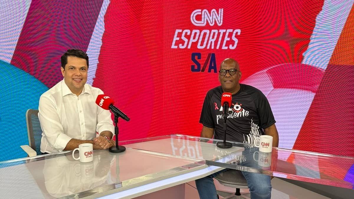Antes de eleição, candidato da situação do Corinthians projeta futuro de Mano e do futebol