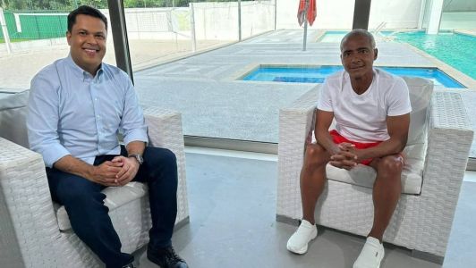 João Vitor Xavier entrevistou Romário no CNN Esportes S/A