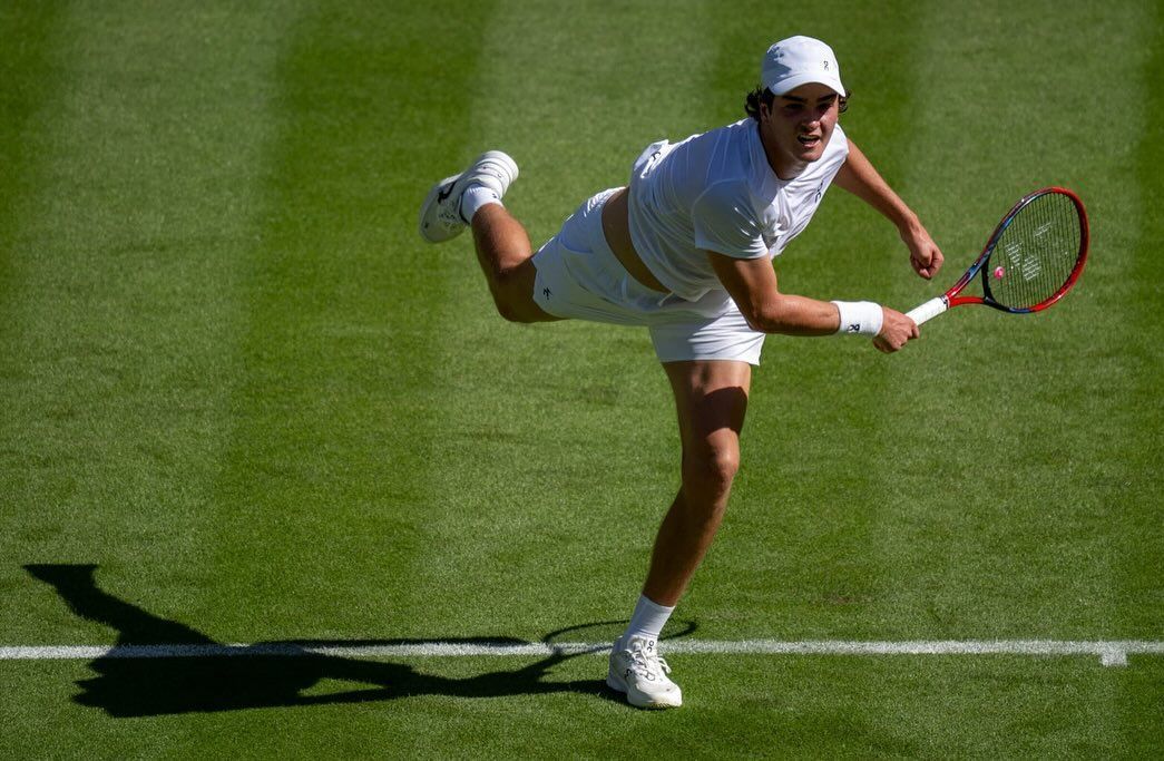João Fonseca x Jenson Brooksby em Wimbledon: horário e onde assistir ao vivo