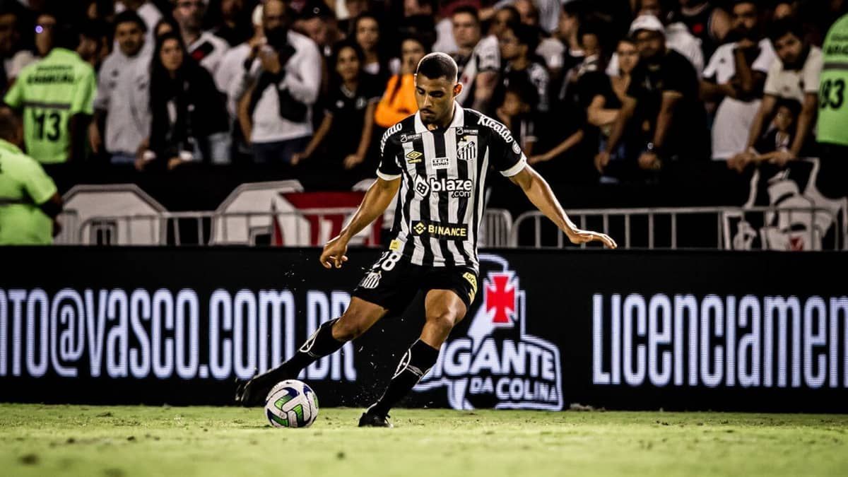 Joaquim comemora fase do Santos e projeta duelo contra o Bahia