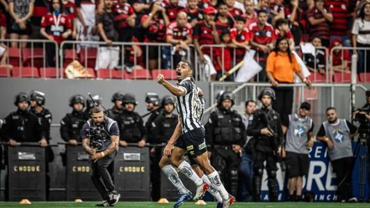 Joaquim fez um lindo gol, que garantiu a vitória do Santos sobre o Flamengo