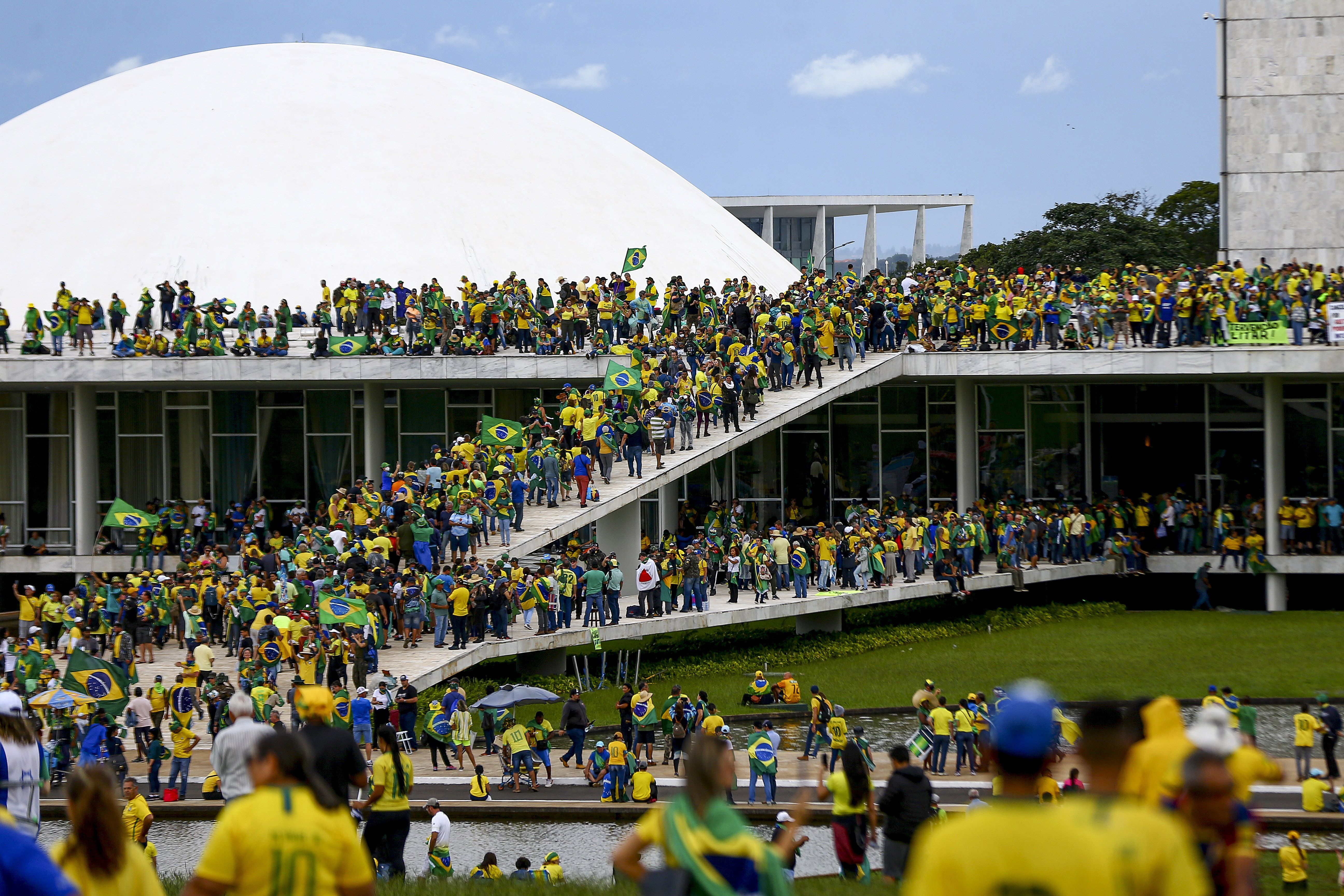 8 de janeiro: STF condenou mais de 800 pessoas