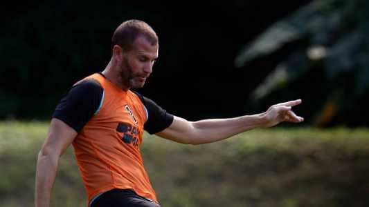 Joel Carli é a novidade do Botafogo diante do Magallanes