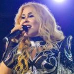 Joelma diz que fez jejum de uma semana para conseguir perdoar o pai por infância difícil