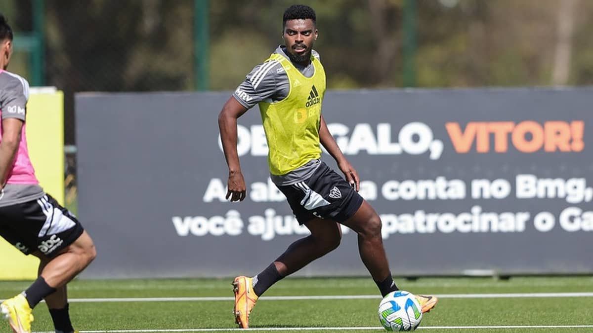 Jemerson, do Atlético, diz como melhorar bola aérea defensiva