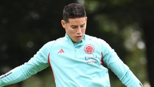 Jogador da Seleção Colombiana publicou foto em avião