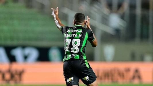 Jogador do América durante partida contra o Bahia, pela 37ª rodada do Brasileiro