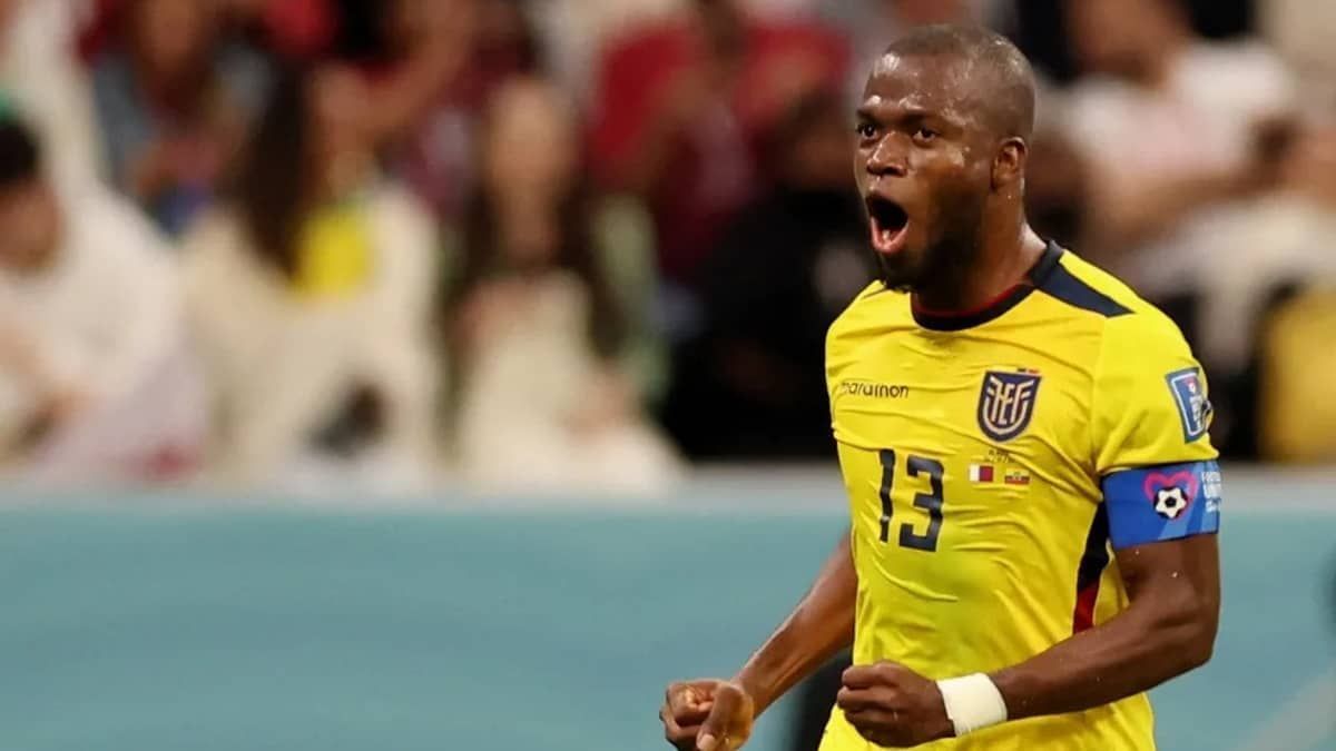 Imprensa turca noticia acordo do Inter com centroavante Enner Valencia