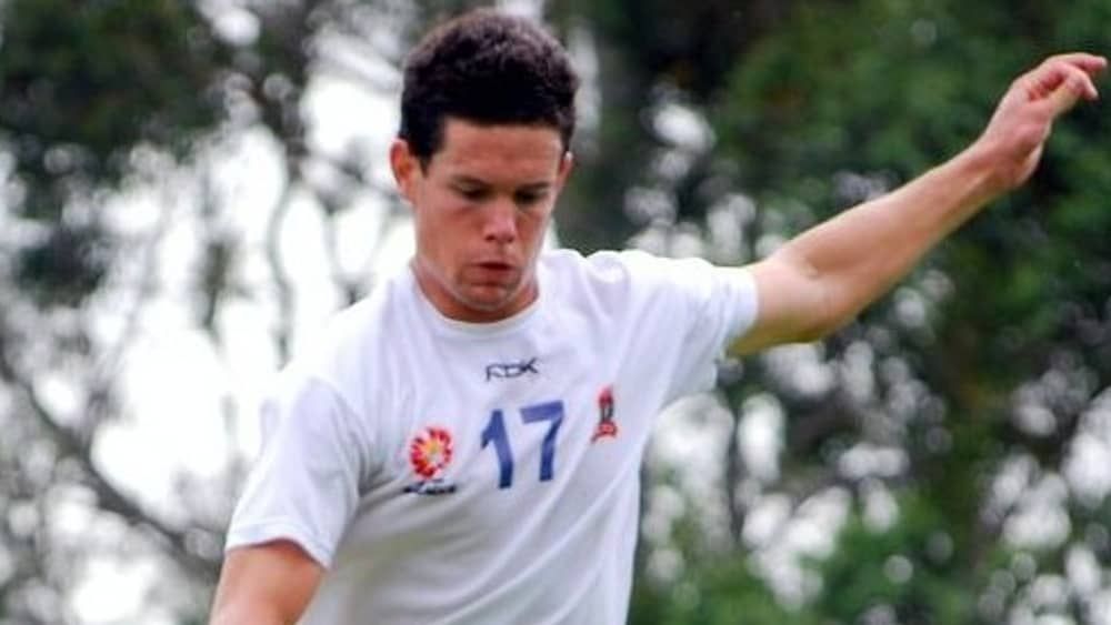 Ex-jogador de futebol é preso por furto e porte ilegal de drogas na Austrália