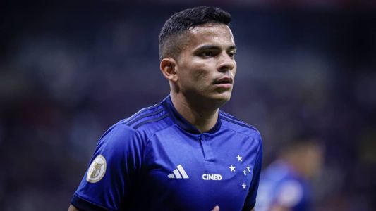 Jogador foi utilizado apenas no segundo tempo contra o Grêmio