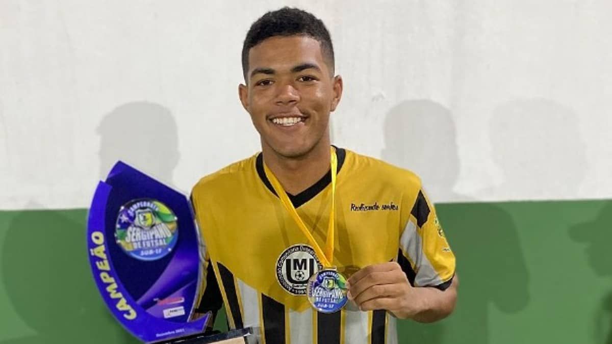 Jogador de futebol morre afogado no Rio São Francisco