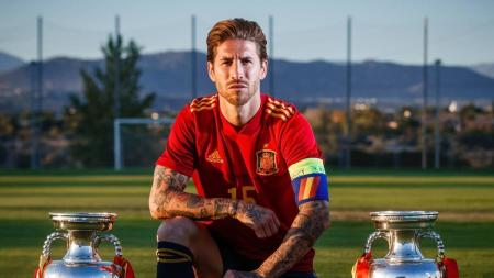 Jogador se pronunciou nas redes sociais sobre aposentadoria da seleção
