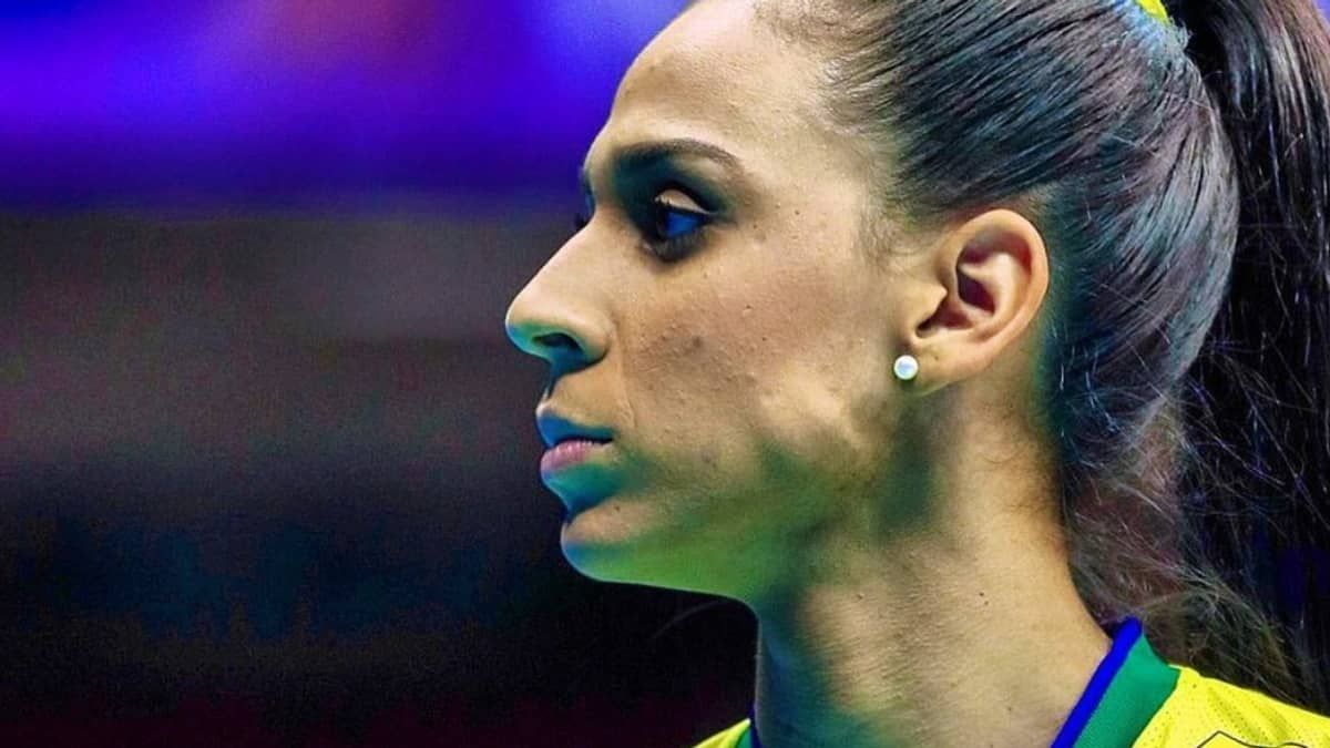 O que é câncer no estômago e quais os sintomas no início? Conheça doença que matou atleta de vôlei Paula Borgo