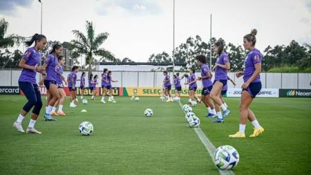Jogadores da Seleção Brasileira durante preparação para os amistosos