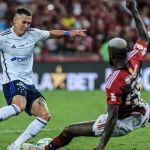 Apresentador da Globo rasga elogios ao Cruzeiro: 'Envolveu completamente o Flamengo'