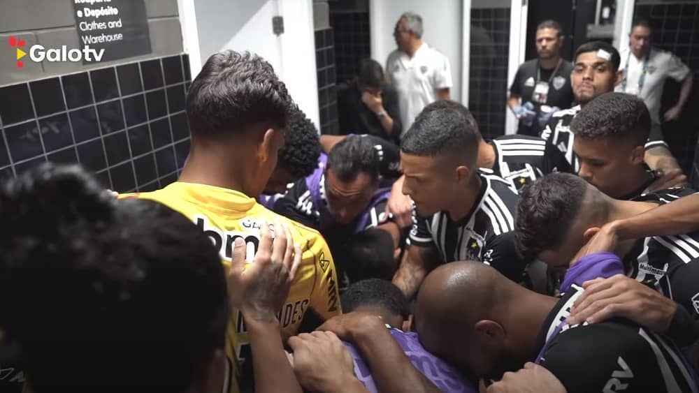 Bastidores: discurso em vestiário do Atlético é de 'acreditar no título'