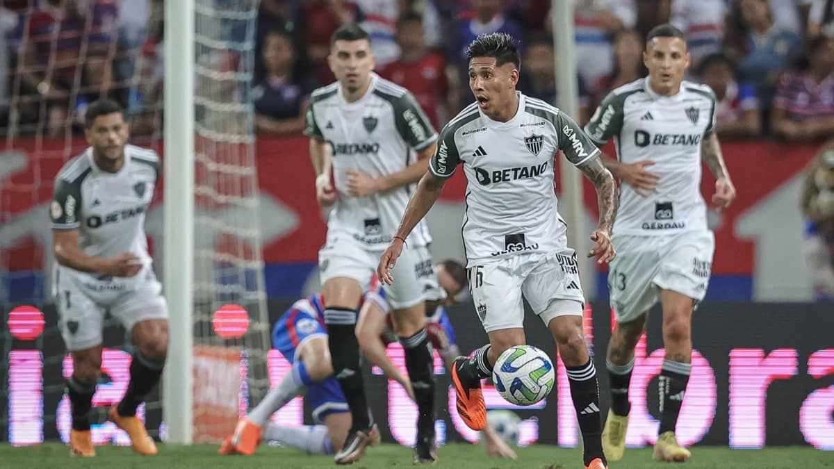 Comentarista da Globo coloca Atlético entre favoritos da Série A e da Libertadores