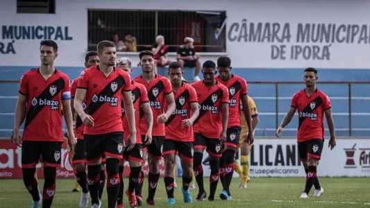 Jogadores do Atlético-GO