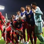 Bragantino vence o Coritiba fora de casa e cola no G4 do Brasileirão