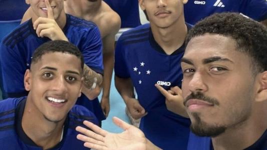 Jogadores do Cruzeiro provocam Atlético após eliminação