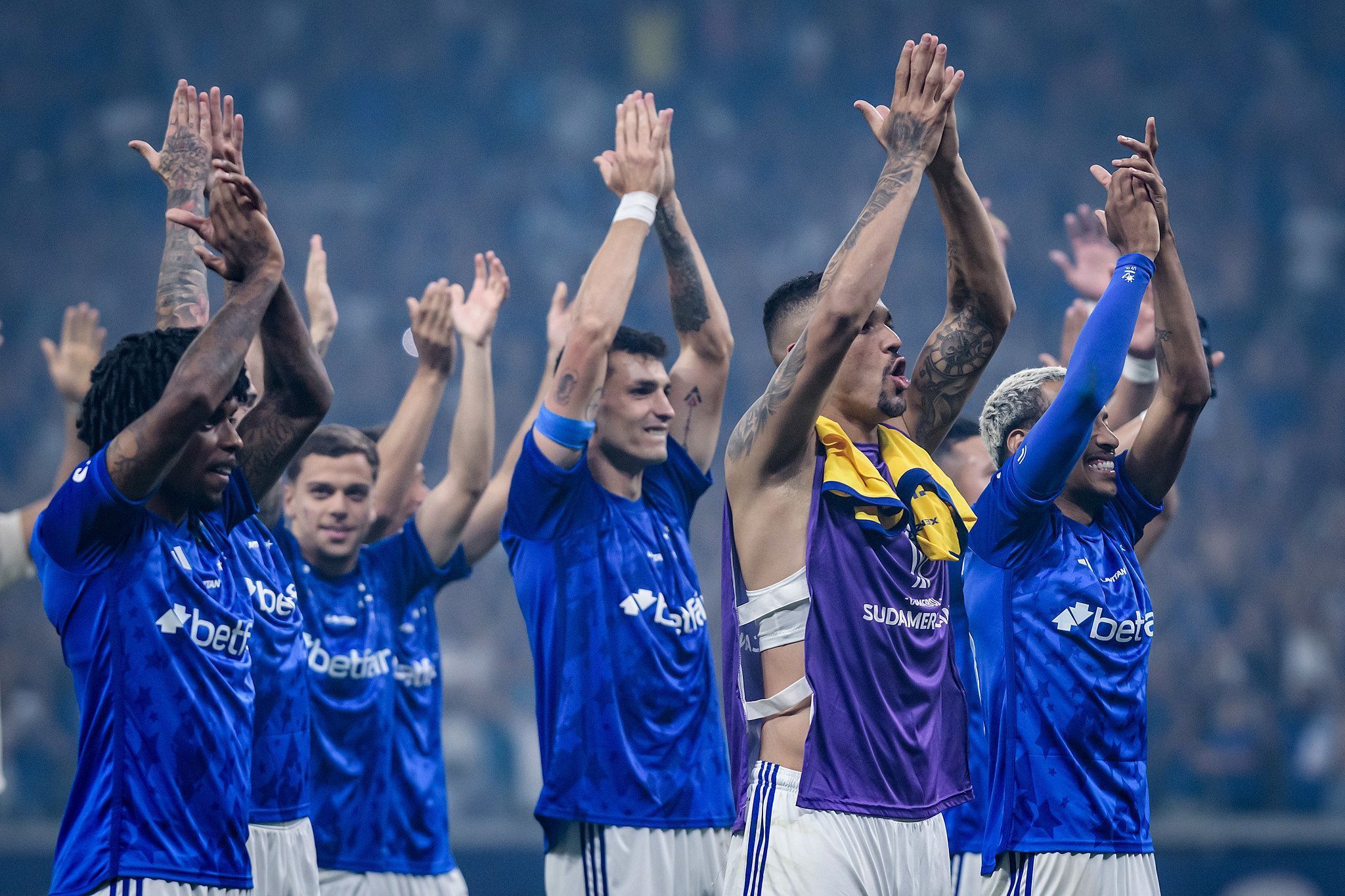 Fim da 'festa viking'? Jogador do Cruzeiro explica jogo sem celebração tradicional