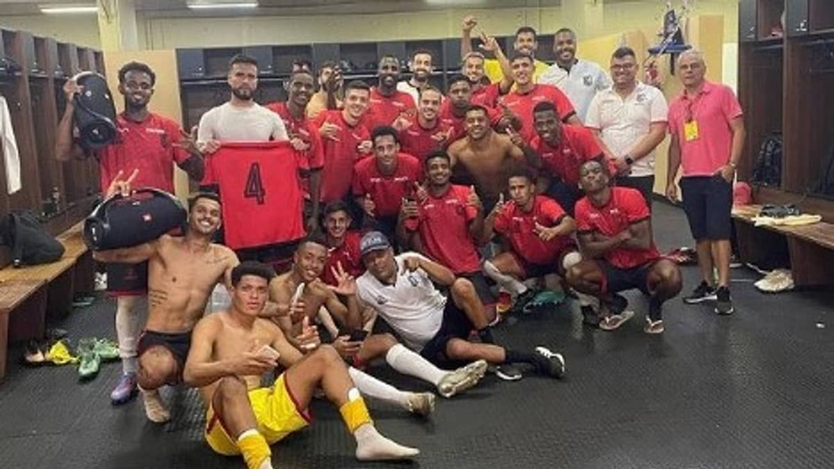 Varginha vence Uberlândia e 'pega o elevador' no Módulo II do Mineiro