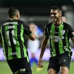 Com reservas, América derrota Fortaleza e conquista primeira vitória no Brasileirão