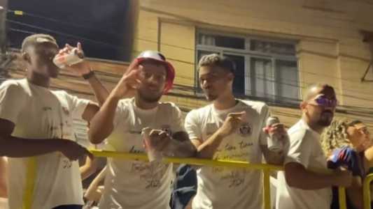Jogadores festejaram acesso nas ruas de Itabirito