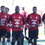 Jogadores do Peru são agredidos em confusão com a polícia da Espanha