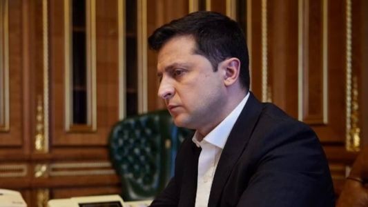 Em meados de dezembro, Zelensky pediu que os atletas russos e bielorrussos fossem "completamente isolados" de qualquer competição internacional