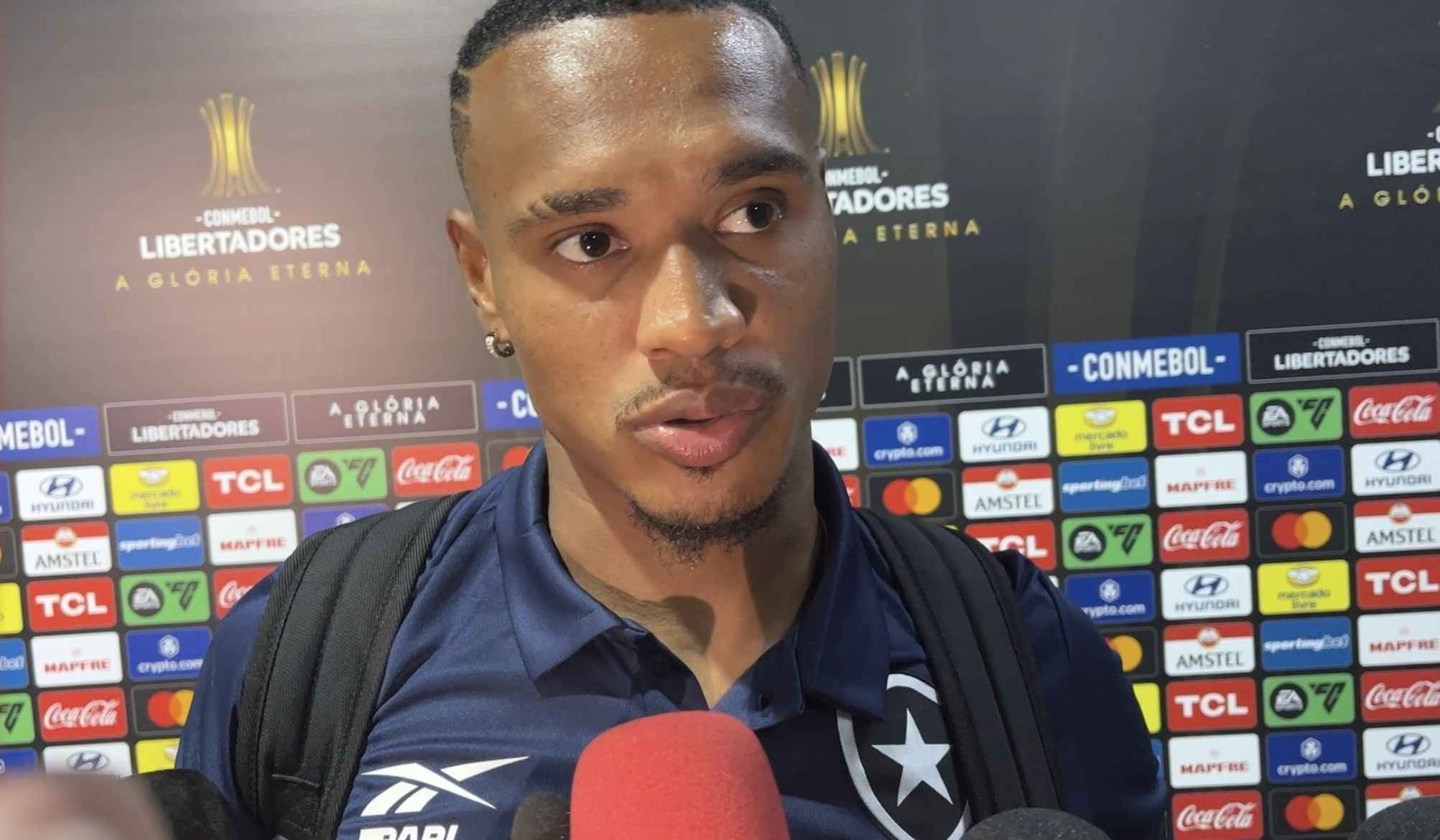 Chuvas no RS: Goleiro do Botafogo responde sobre possível paralisação do Brasileirão