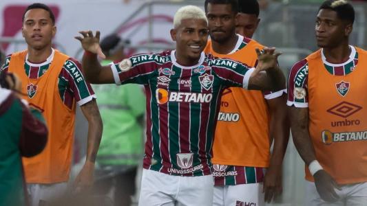 John Kennedy marcou mais uma vez na vitória do Fluminense sobre o América