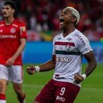 De renegado a protagonista: John Kennedy faz história com o Fluminense na Libertadores