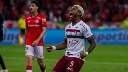 John Kennedy mudou a história do Fluminense na Copa Libertadores