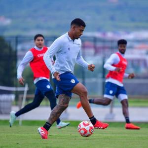 John Kennedy estaria insatisfeito no Pachuca