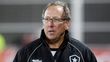 John Textor após a partida entre Botafogo e Palmeiras, no Estádio Nilton Santos