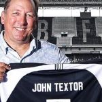 John Textor tem imagens utilizadas por falso 'sugar daddy' 