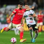 De olho no G4, Inter visita Coritiba pelo Brasileirão