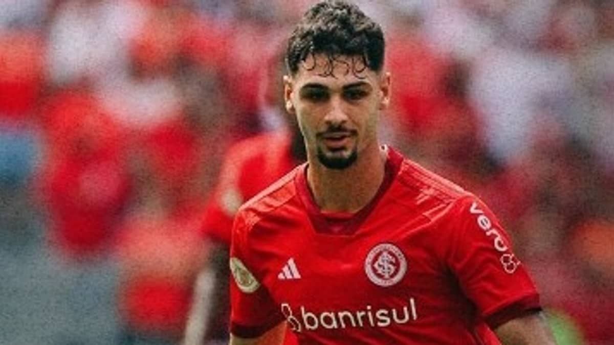 Inter vence Bahia e se distancia do Z4 no Brasileirão