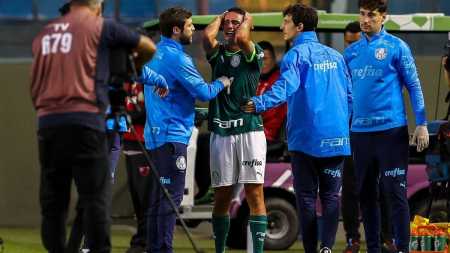 Joia do Palmeiras terá que operar após lesão em Dérbi