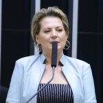Joice Hasselmann é acusada de assédio moral e 'rachadinha' por ex-assessora 
