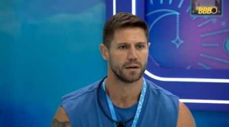 Jonas Sulzbach reage à invertida de Ana Paula Renault