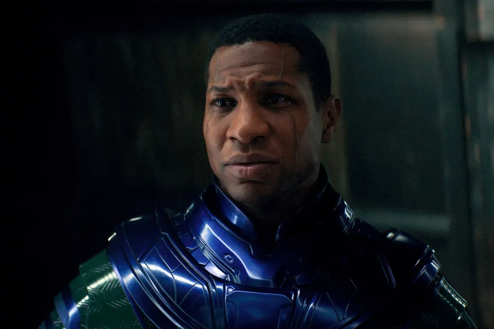 Jonathan Majors é demitido da Marvel após ser declarado culpado de assédio e agressão