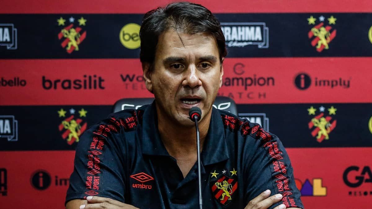 Jorge Andrade, executivo de futebol do Sport, rejeita proposta do Internacional