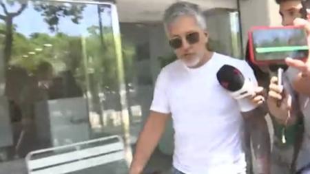 Jorge Messi deu a declaração a jornalistas enquanto saía de uma reunião com Joan Laporta