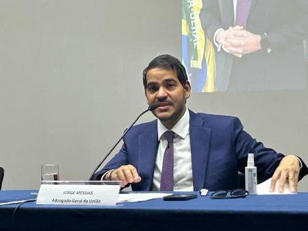 O advogado-geral da União, Jorge Messias, durante evento em Belo Horizonte