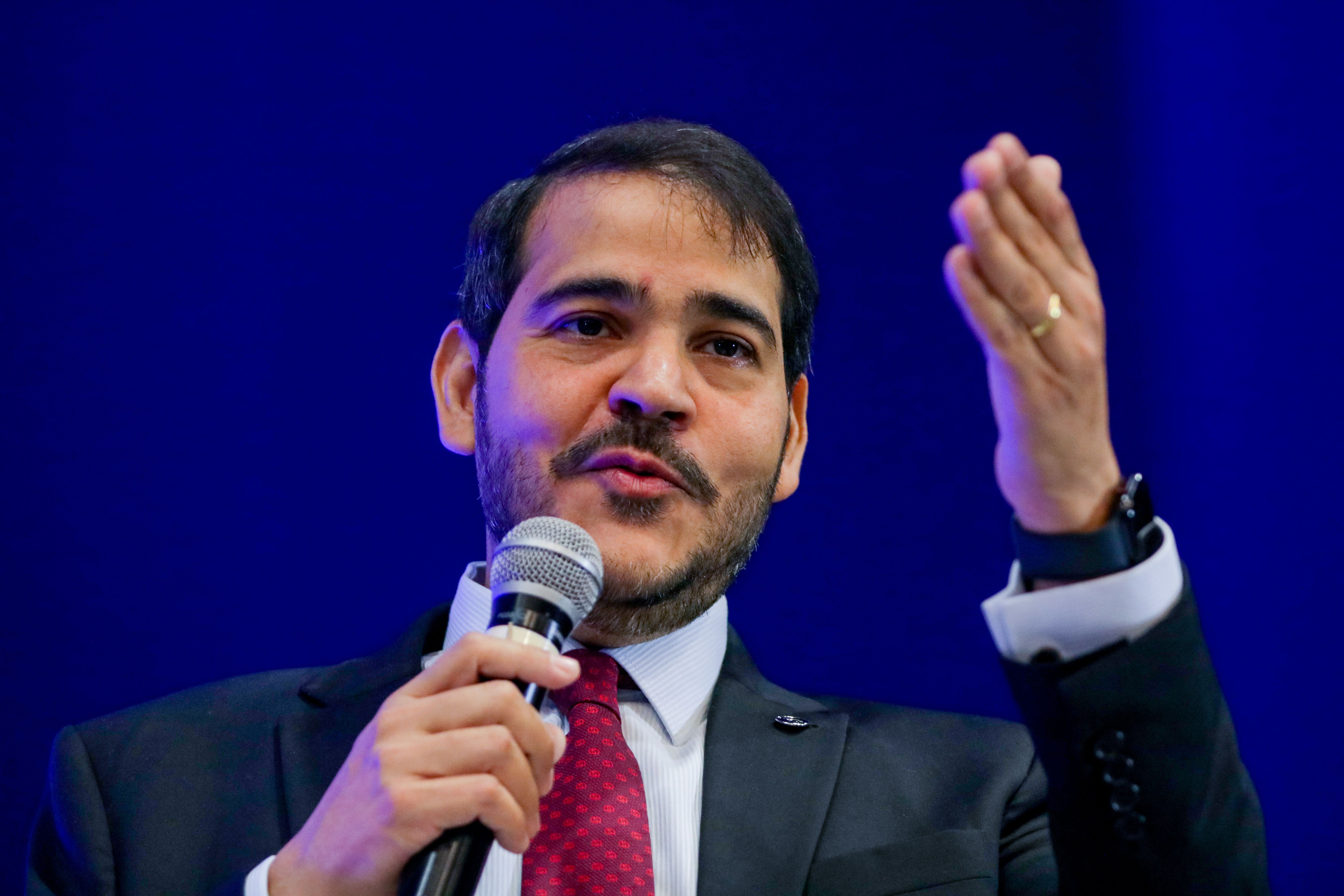Indicado ao STF, Messias pode herdar processos sobre aborto e operações no Rio